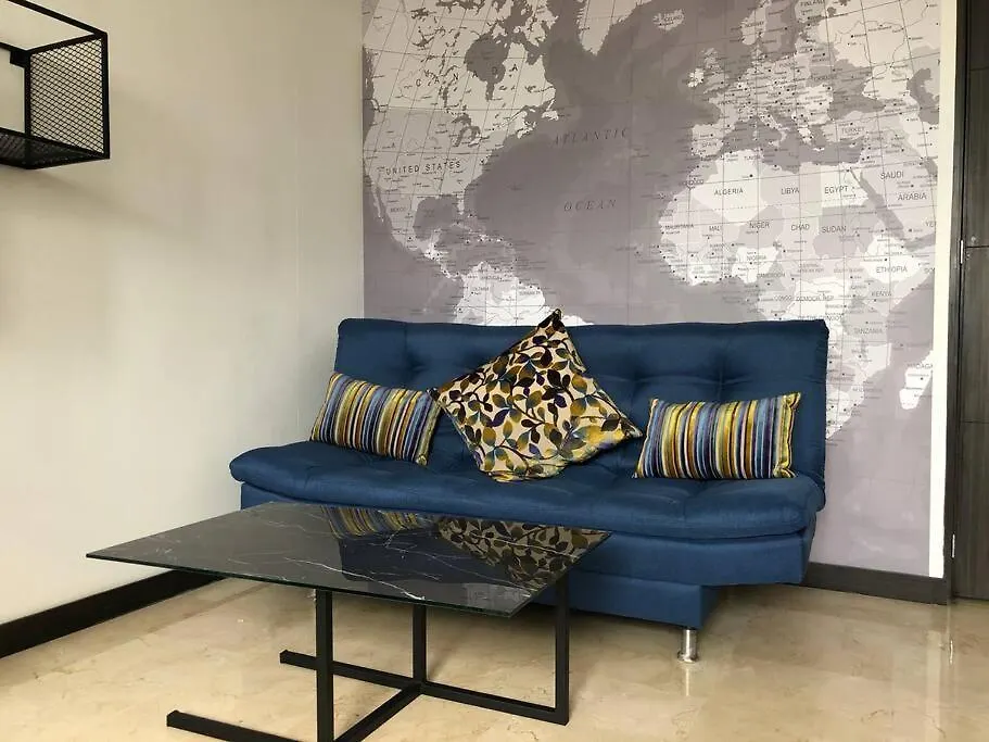 2004 El Poblado Cute And Cozy Apartment Medellin Colombia