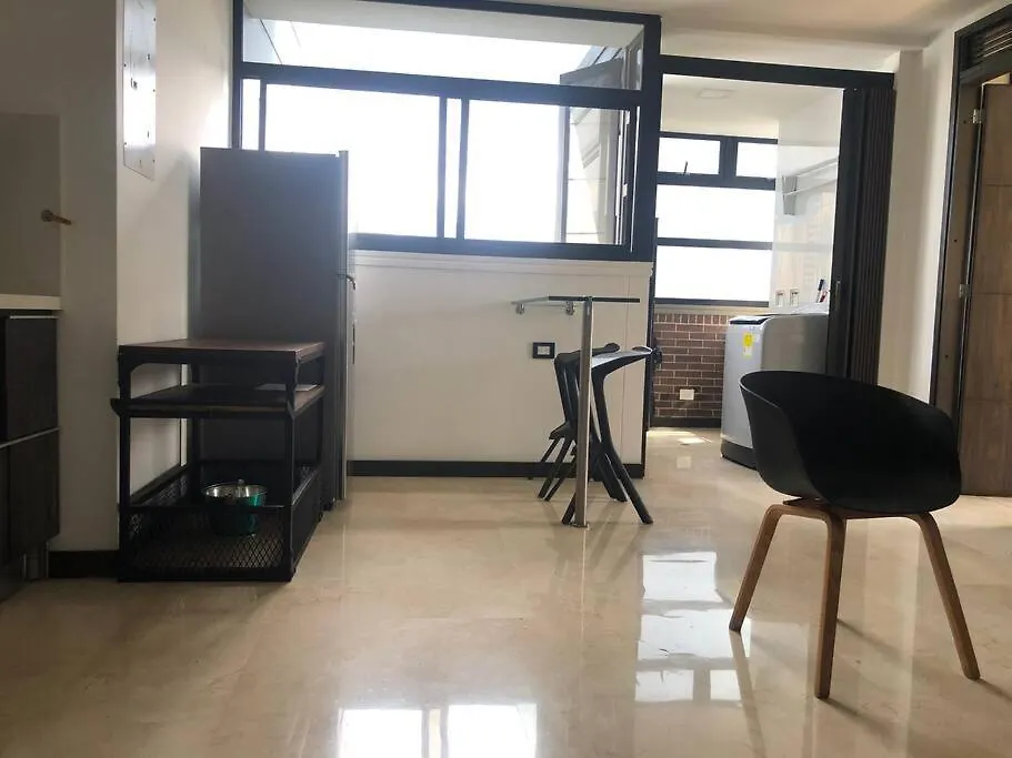 2004 El Poblado Cute And Cozy Apartment Medellin