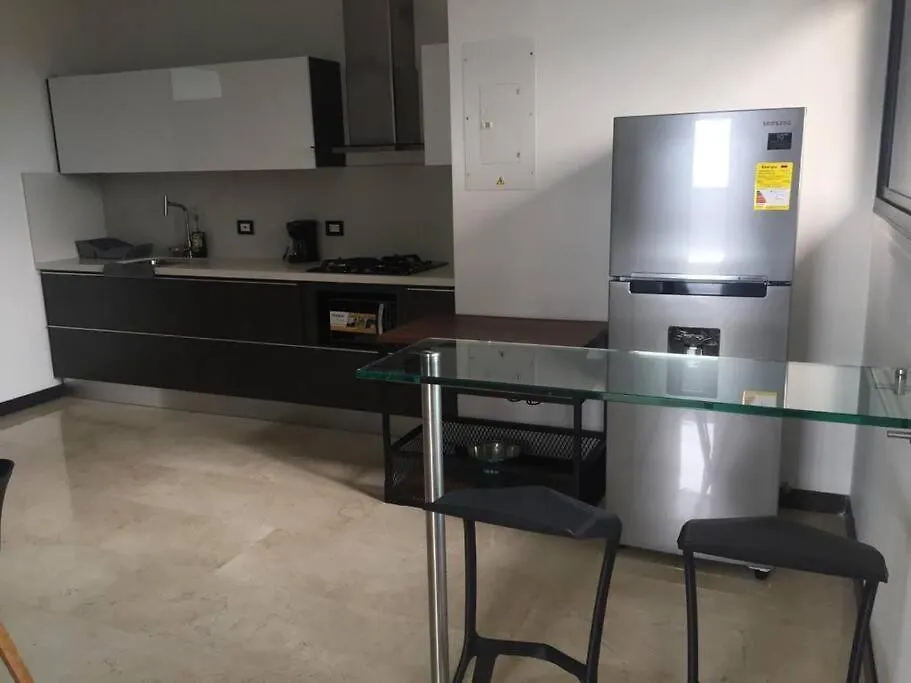 2004 El Poblado Cute And Cozy Apartment Medellin